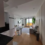 Carles Deluxe Ocean View Apartament