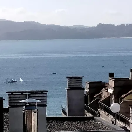 Carles Deluxe Ocean View Apartamento *