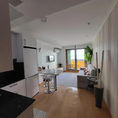 Carles Deluxe Ocean View Apartamento