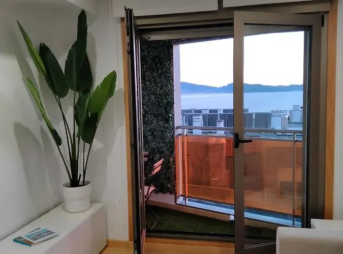 Apartment Carles Deluxe Ocean View *