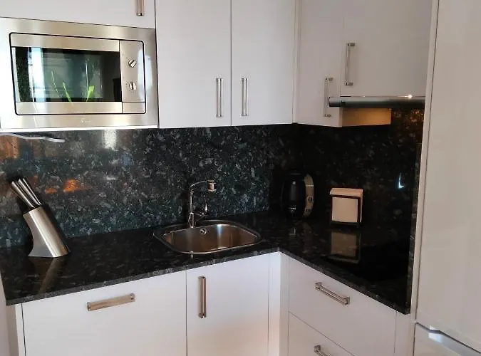 Carles Deluxe Ocean View Apartamento *