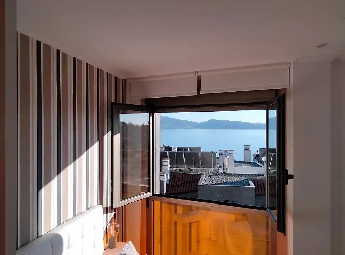 Carles Deluxe Ocean View *